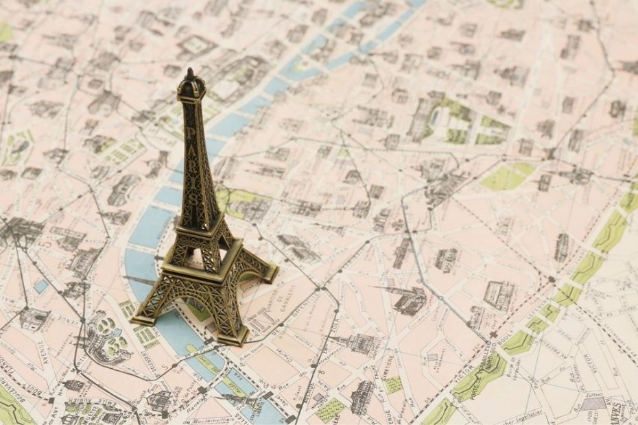 panduan traveling ke Paris